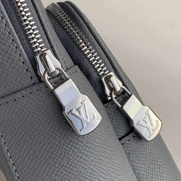 1:1 Replica Louis Vuitton LV Avenue Slingbag NM Taiga Grey Unique Bag For Men M30801 - 12.2in/31cm
