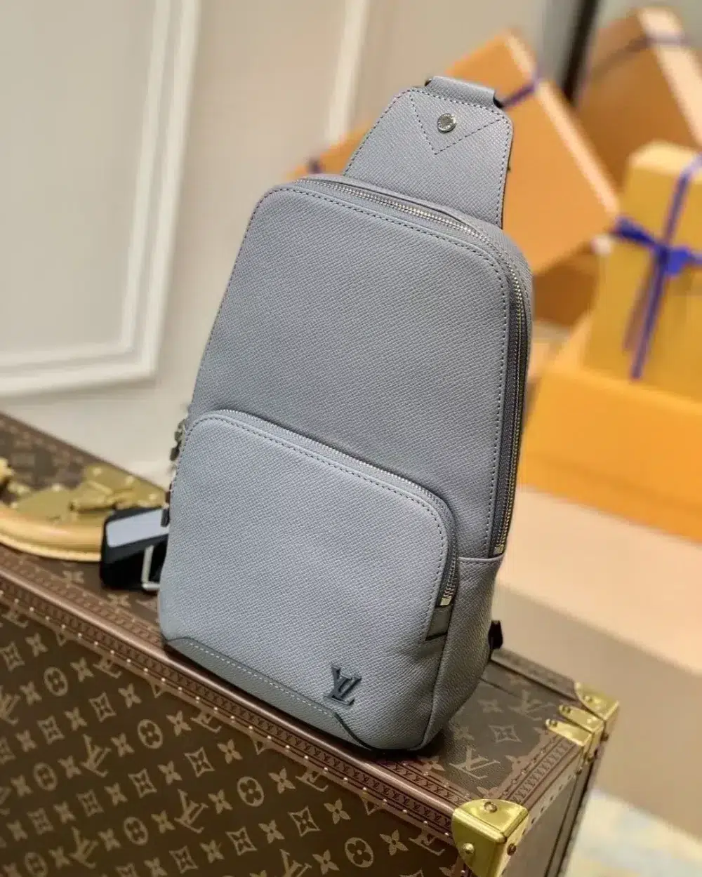 louis-vuitton-avenue-sling-bag-taiga-grey-m30801
