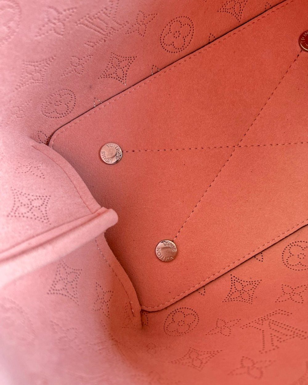 1:1 Replica Louis Vuitton LV Bella Mahina Bucket Bag Black Luxury Bag For Women M21096 - 8.7in/22cm