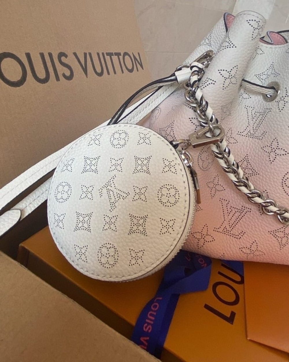 1:1 Replica Louis Vuitton LV Bella Mahina Bucket Bag Pink Luxury Bag For Women M57855 - 7.5in/19cm