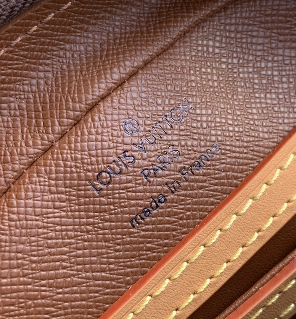 1:1 Replica Louis Vuitton LV Blois Monogram Canvas Luxury Bag For Women - 9.8in/25cm  M51221