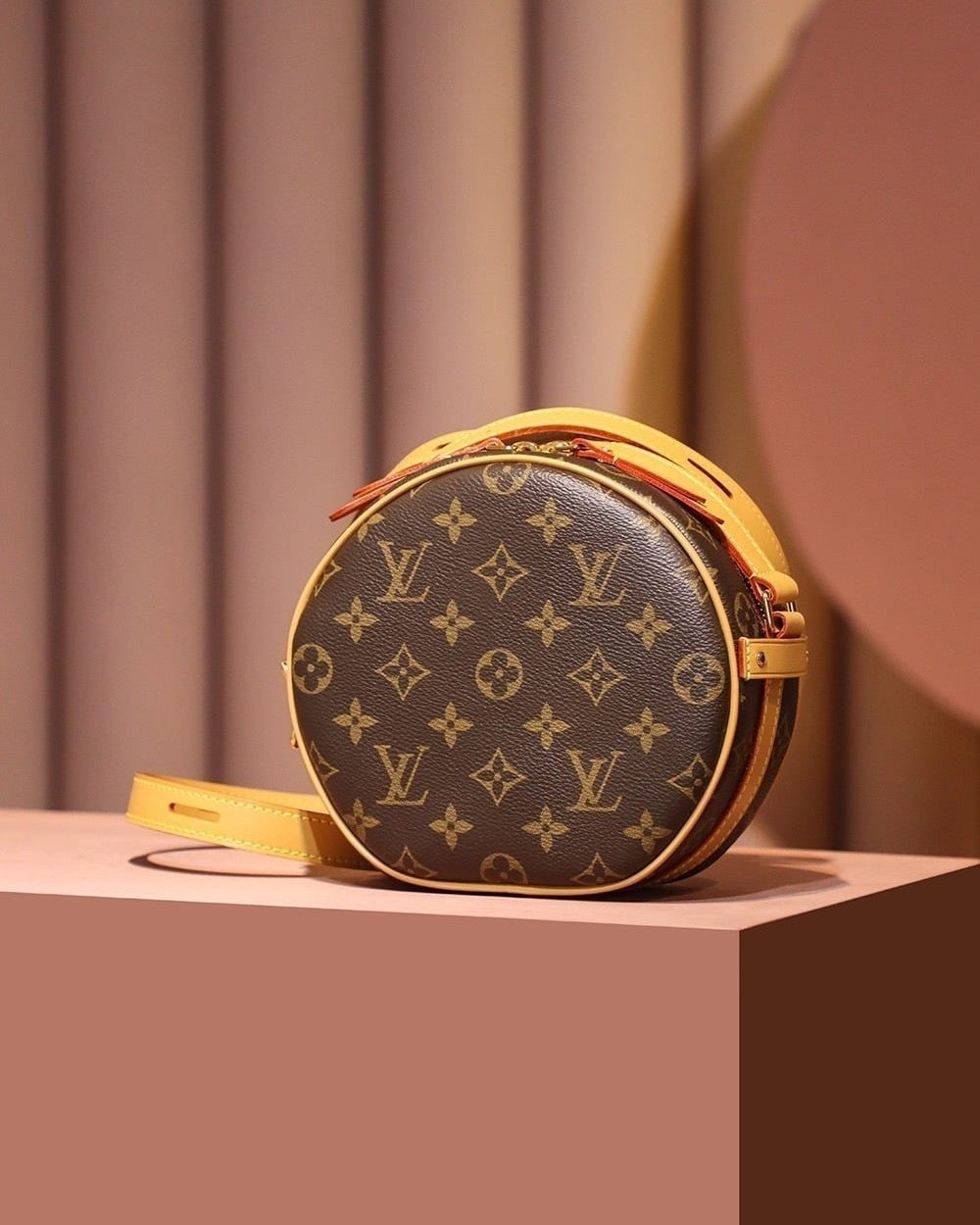 1:1 Replica Louis Vuitton LV Boite Chapeau Souple PM Monogram Luxury Bag For Women M45578 - 18cm / 7.1in