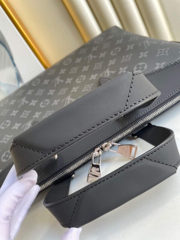 1:1 Replica Louis Vuitton LV Briefcase Explorer Monogram Eclipse Canvas Unique Bag For Men M40566 - 15.4in/39cm