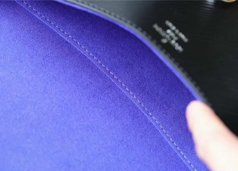 1:1 Replica Louis Vuitton LV Buci Epi Leather Luxury Bag For Women M59386 - 24.5cm/9.6in