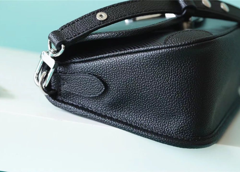 1:1 Replica Louis Vuitton LV Buci Epi Leather Luxury Bag For Women M59386 - 24.5cm/9.6in