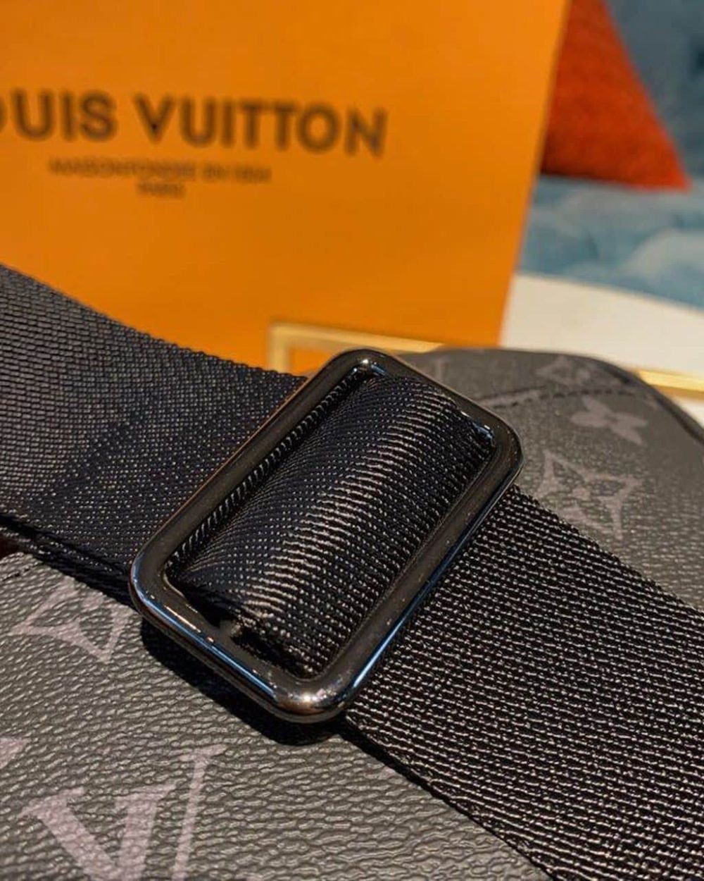 1:1 Replica Louis Vuitton LV Bumbag Monogram Eclipse Canvas Unique For Men M42906 - 11in/28cm