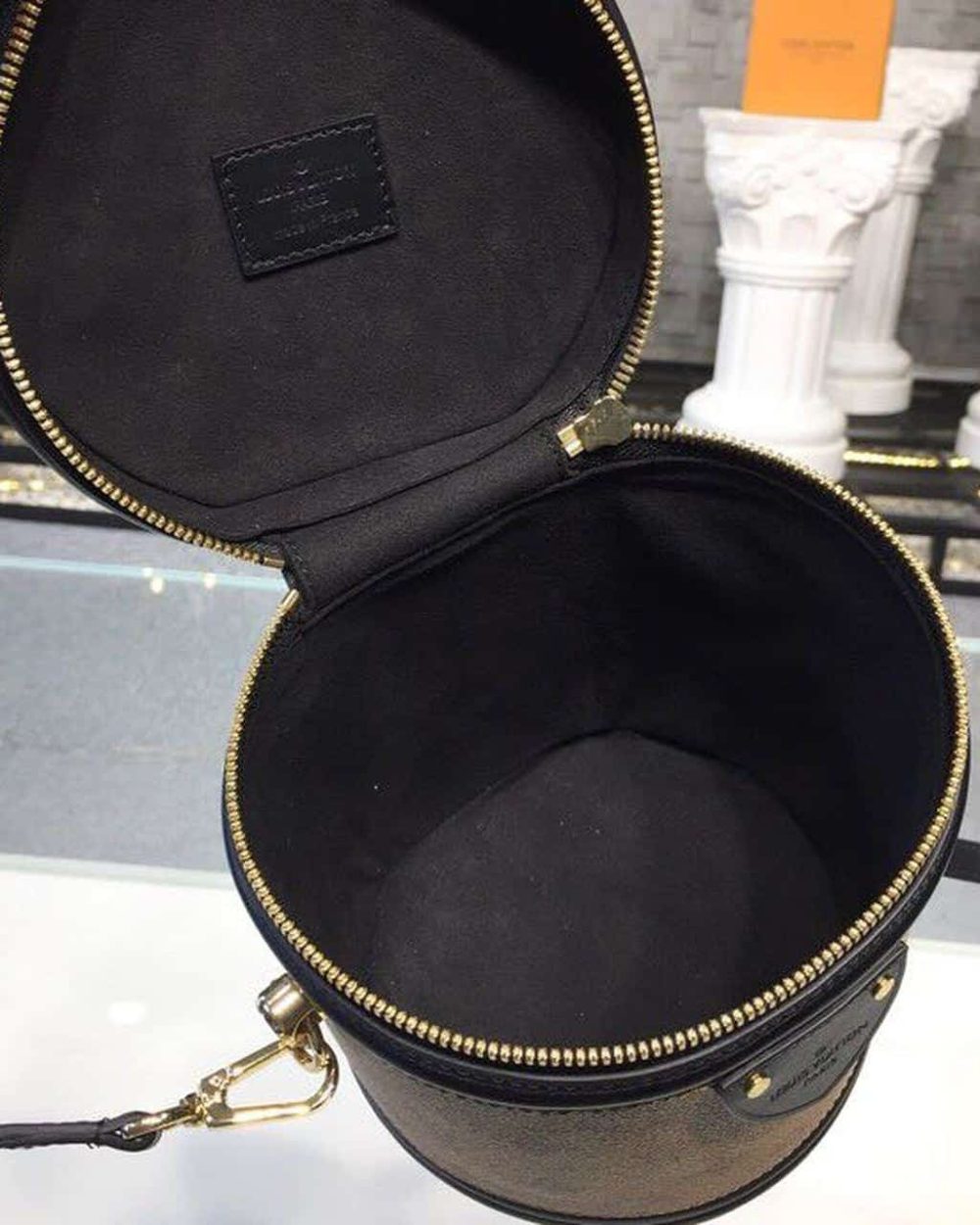 1:1 Replica Louis Vuitton LV Cannes Monogram Reverse Canvas Luxury Bag For Women M43986 -  5.9in/15cm