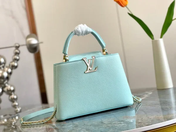louis-vuitton-capucines-bb-jade-green