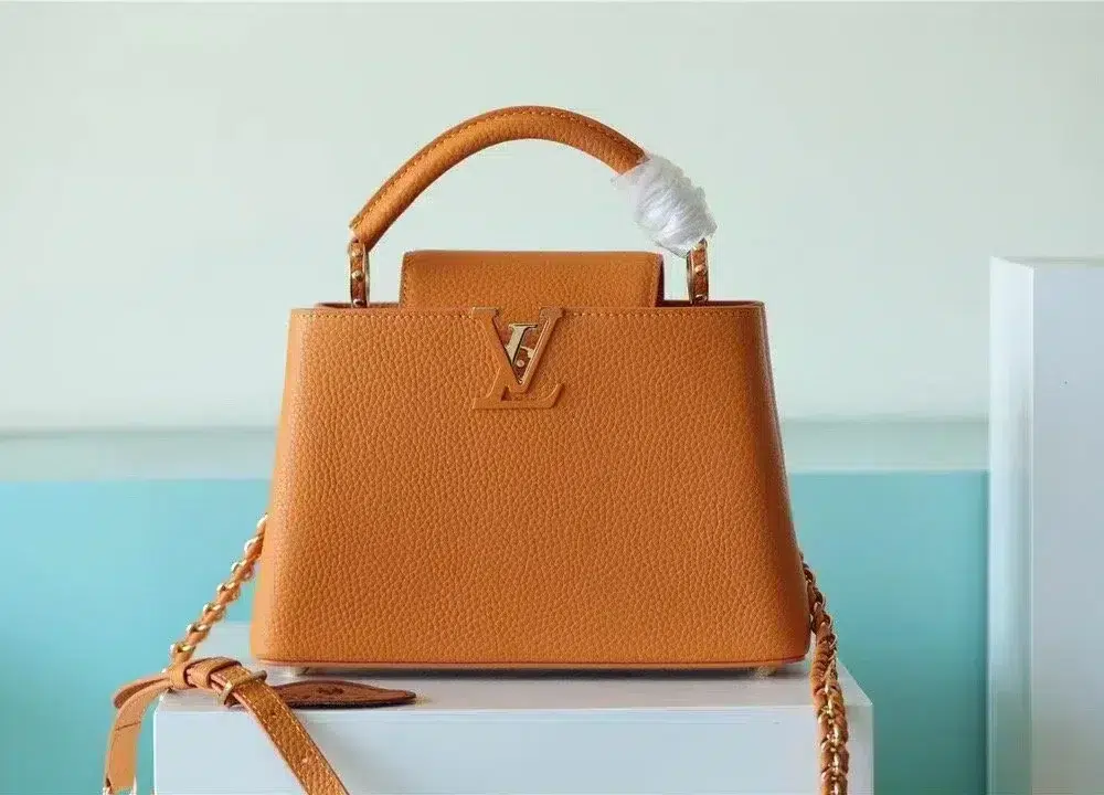 louis-vuitton-capucines-bb-taurillon-jaune-sunbeam