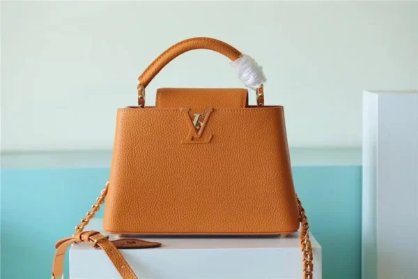 louis-vuitton-capucines-bb-taurillon-jaune-sunbeam