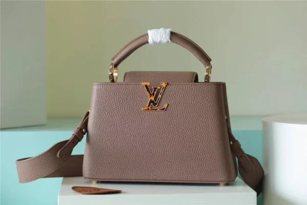 louis-vuitton-capucines-bb-taurillon-light-brown