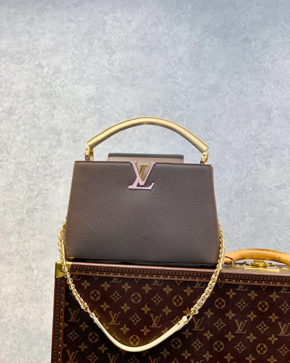 louis-vuitton-capucines-bb-taurillon-m59516