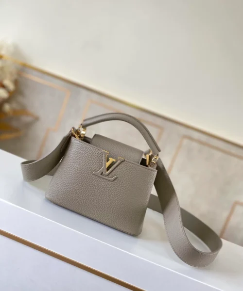 louis-vuitton-capucines-mini