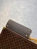 1:1 Replica Louis Vuitton LV Capucines MM Taurillon Smokey Brown Luxury Bag For Women M59516 - 12.4in/31.5cm