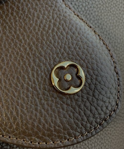 1:1 Replica Louis Vuitton LV Capucines MM Taurillon Smokey Brown Luxury Bag For Women M59516 - 12.4in/31.5cm