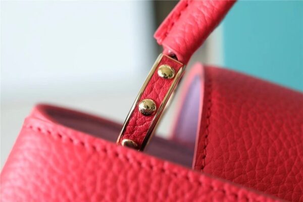 1:1 Replica Louis Vuitton LV Capucines MM Taurillon Red Luxury Bag For Women - 12.4in/31.5cm