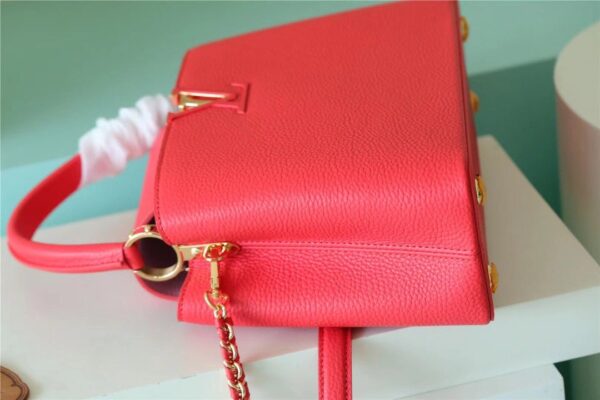 1:1 Replica Louis Vuitton LV Capucines MM Taurillon Red Luxury Bag For Women - 12.4in/31.5cm