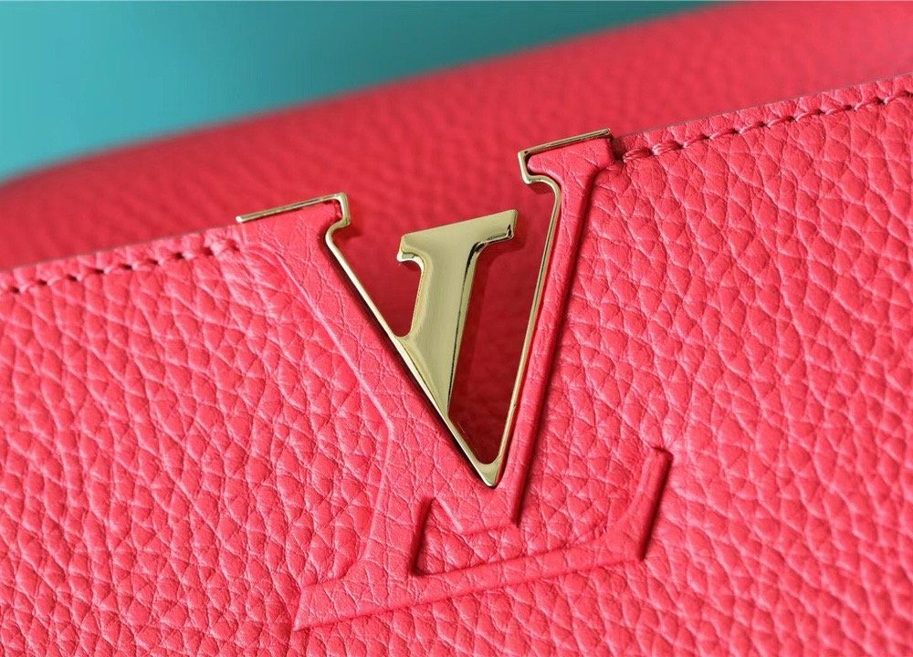 1:1 Replica Louis Vuitton LV Capucines MM Taurillon Red Luxury Bag For Women - 12.4in/31.5cm