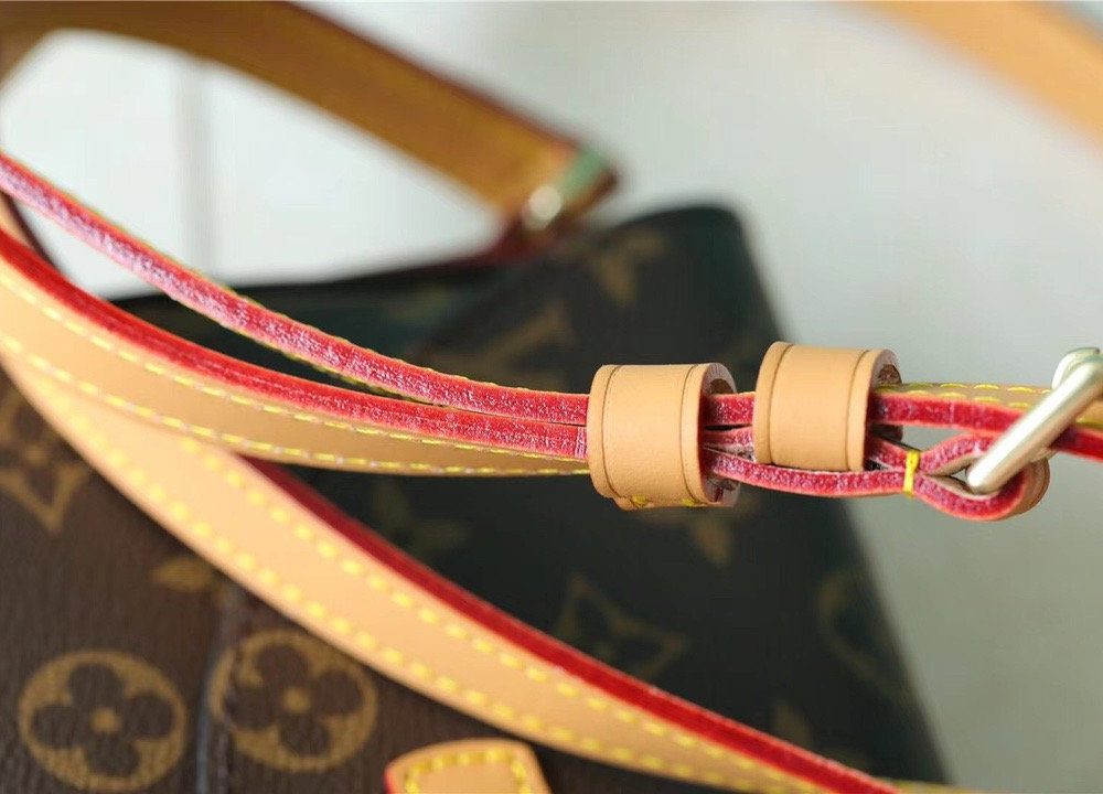 1:1 Replica Louis Vuitton LV Chantilly MM Monogram Unique Bag For Women M51233 - 7.5 x 5.5 x 2 inches