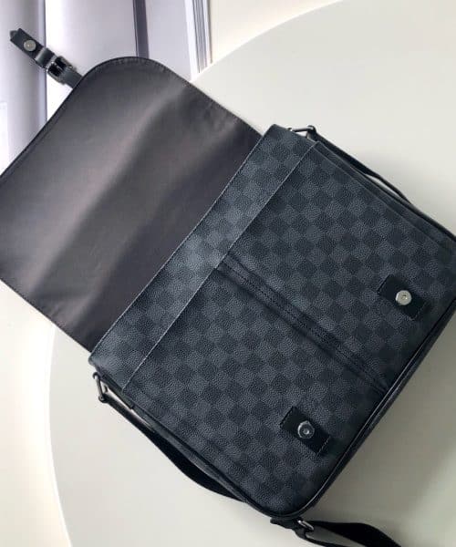 1:1 Replica Louis Vuitton LV Christopher Messenger Bag Damier Graphite Canvas Essential Bag For Men N41500 - 13in/33cm