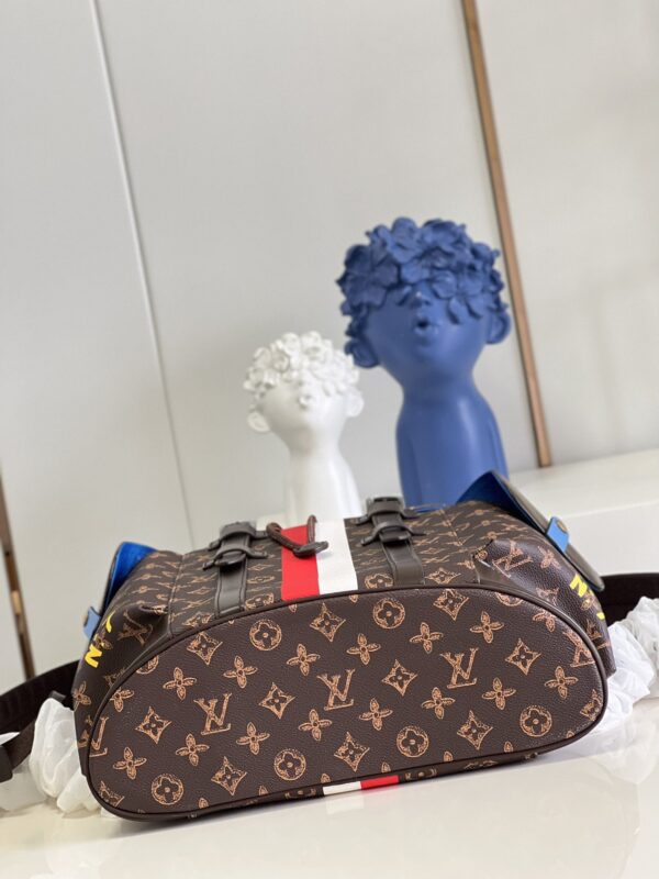 1:1 Replica Louis Vuitton LV Christopher MM Monogram Unique Bag For Men M59662 - 17.3in/44cm
