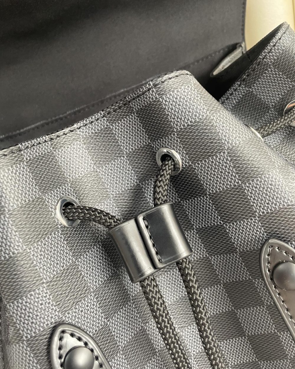 1:1 Replica Louis Vuitton LV Christopher PM Damier Graphite Essential Bag For Men N41379 - 17.3in/44cm