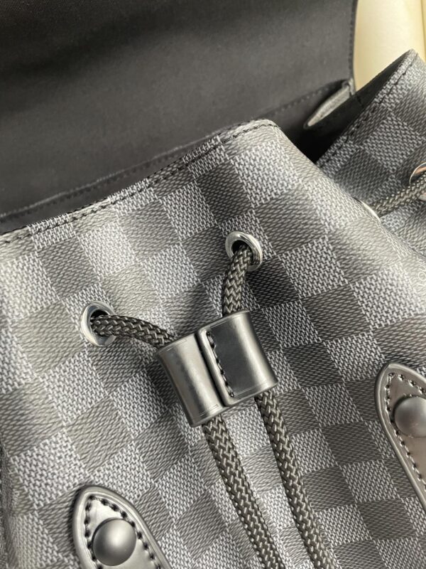 1:1 Replica Louis Vuitton LV Christopher PM Damier Graphite Essential Bag For Men N41379 - 17.3in/44cm