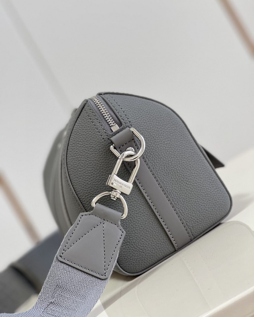 1:1 Replica Louis Vuitton LV City Keepall Aerogram Grey Innovative Bag For Men M59328 - 10.6in/27cm