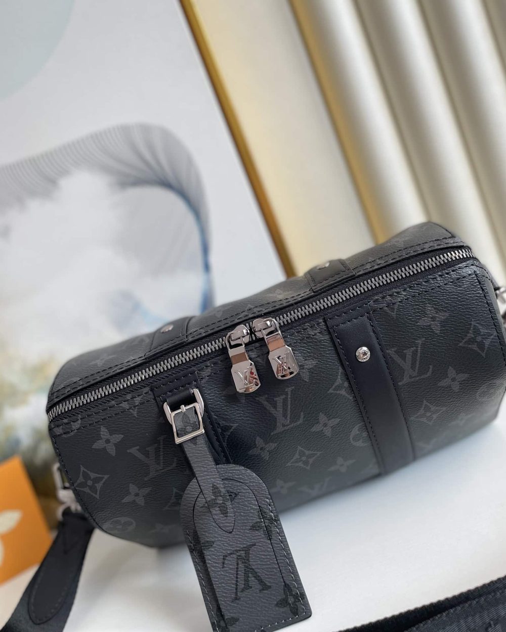 1:1 Replica Louis Vuitton LV City Keepall Monogram Eclipse Reverse Innovative Bag For Men M45936 - 10.6in/27cm