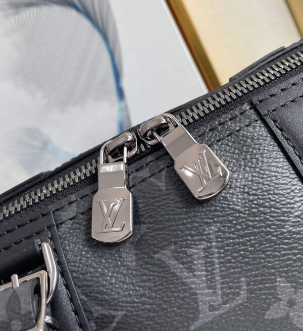 1:1 Replica Louis Vuitton LV City Keepall Monogram Eclipse Reverse Innovative Bag For Men M45936 - 10.6in/27cm