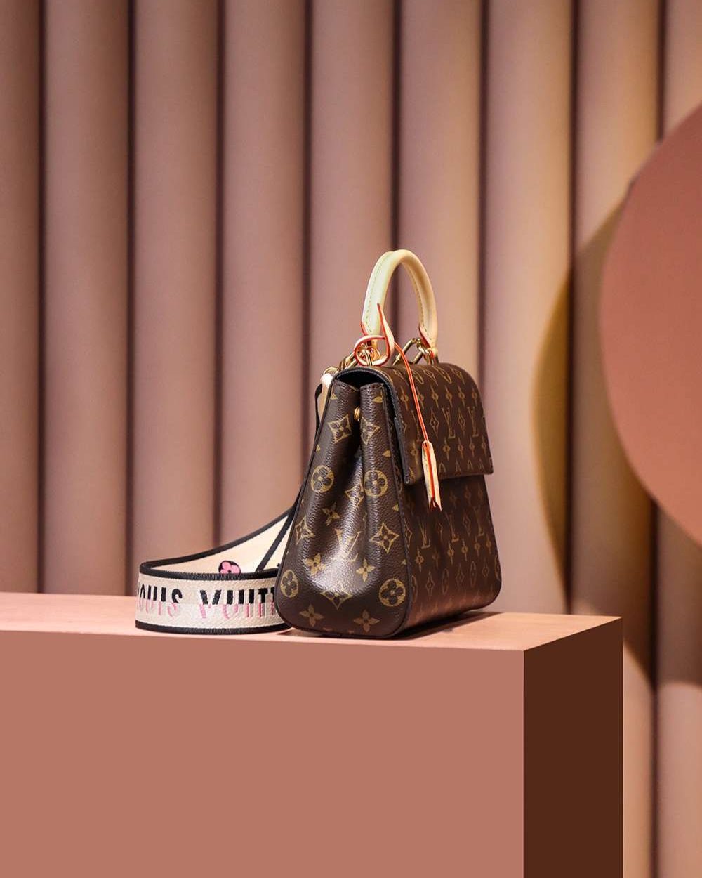 1:1 Replica Louis Vuitton LV Cluny BB Brown Essential Bag For Women M46372 - 28cm / 11in