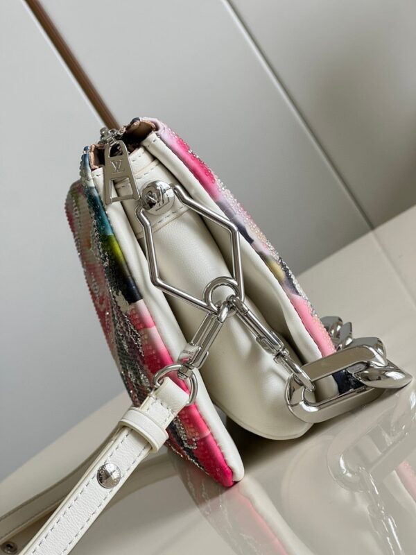 1:1 Replica Louis Vuitton LV Coussin BB Handbag Multicolor Luxury Bag For Women M21157 - 8.3in/21cm