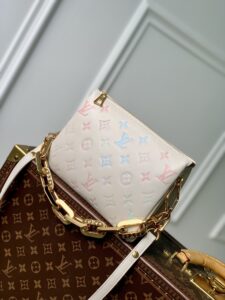 1:1 Replica Louis Vuitton LV Coussin BB Bag Luxury Bag For Women M22993 - 8.3 Inches/ 21 Cm