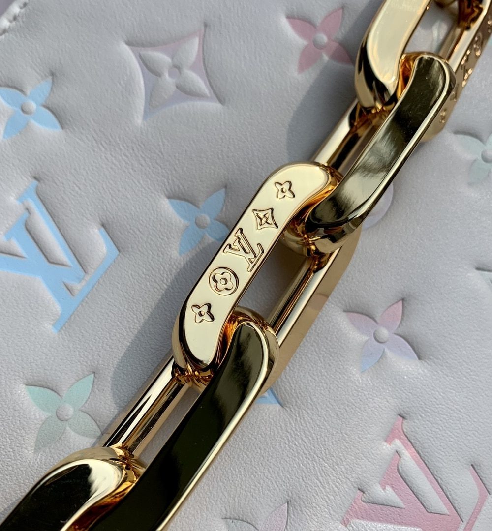 1:1 Replica Louis Vuitton LV Coussin BB Bag Luxury Bag For Women M22993 - 8.3 Inches/ 21 Cm