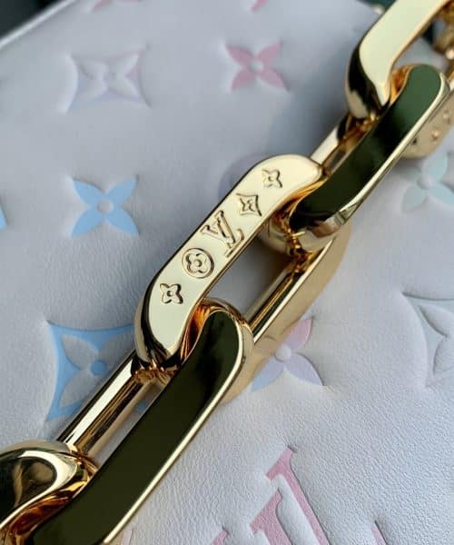 1:1 Replica Louis Vuitton LV Coussin BB Bag Luxury Bag For Women M22993 - 8.3 Inches/ 21 Cm