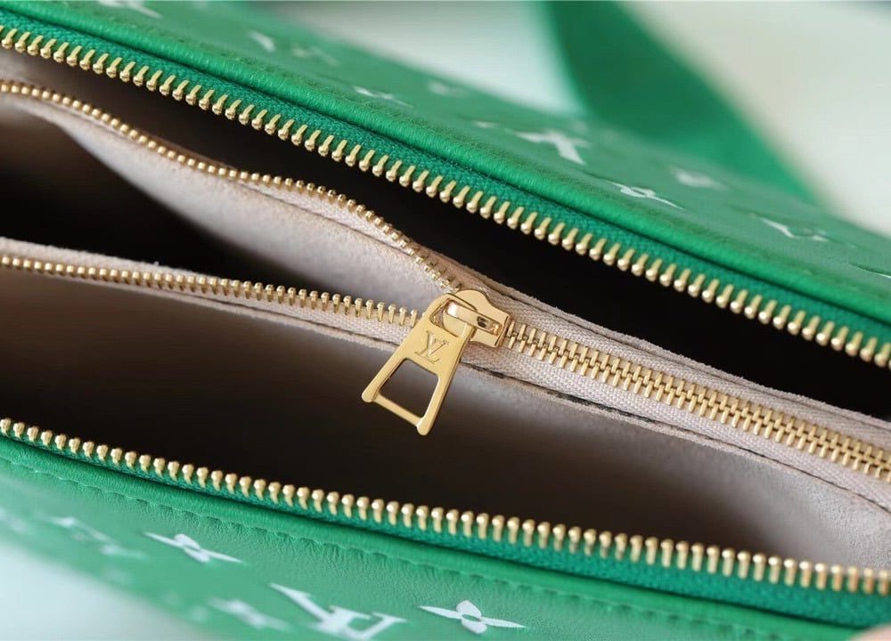 1:1 Replica Louis Vuitton LV Coussin PM Monogram Canvas Green Luxury Bag For Women M20760 - 10.2in/26cm