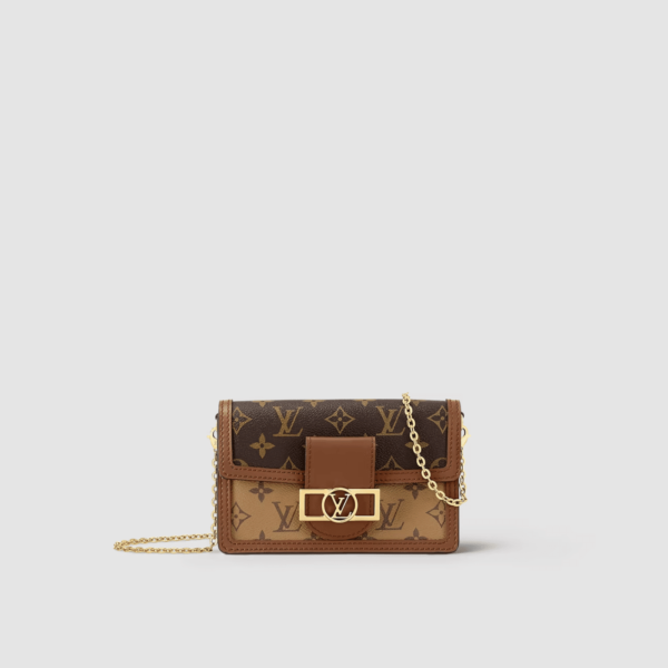 louis-vuitton-dauphine-chain-wallet-m68746