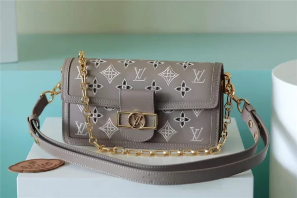 louis-vuitton-dauphine-east-west