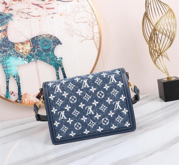 1:1 Replica Louis Vuitton LV Dauphine MM Denim Jacquard Monogram Pattern Navy Blue Luxury Bag For Women M59631 - 9.8in/25cm