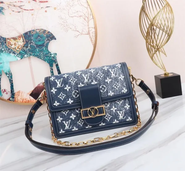 louis-vuitton-dauphine-mm-m59631