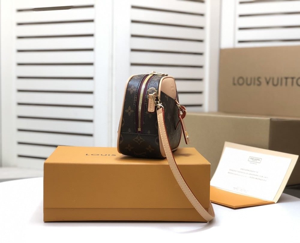 1:1 Replica Louis Vuitton LV Deauville Mini Monogram Canvas By Nicolas Ghesquiere For Luxury Bag Women M45528 -  8.3in/22cm