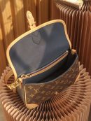 1:1 Replica Louis Vuitton LV Diane Satchel Brown Luxury Bag For Women M45985 - 24cm / 9.4in