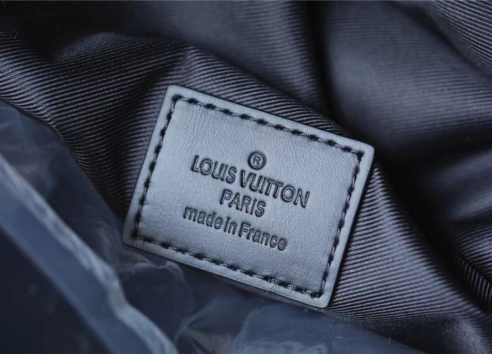 1:1 Replica Louis Vuitton LV Discovery Backpack Damier Stripes Canvas Gradient Blue Unique For Men M59913 - 40cm