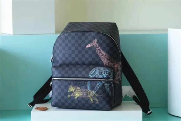 louis-vuitton-discovery-backpack-n45275