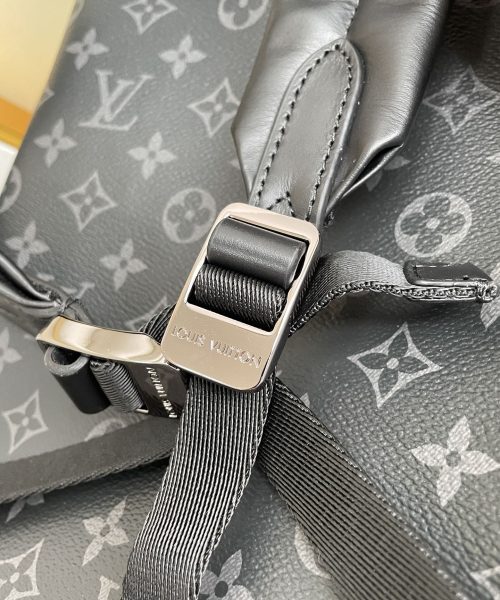 replica-louis-vuitton-lv-discovery-backpack-pm-m43186-8