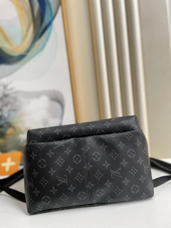 replica-louis-vuitton-lv-discovery-backpack-pm-m43186-2