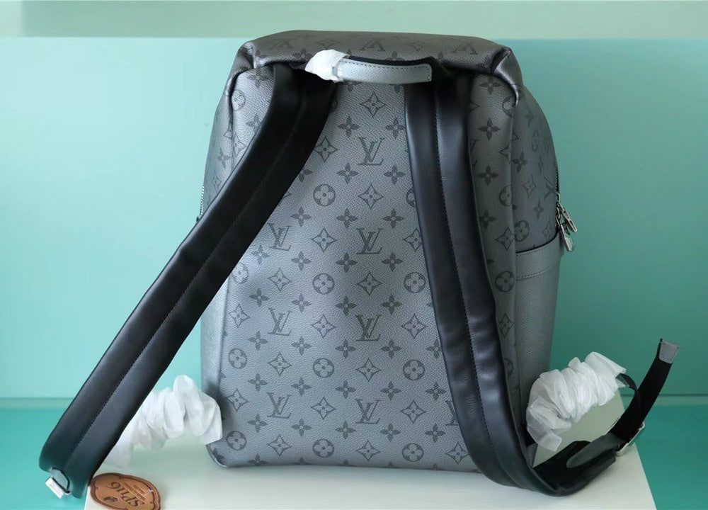 1:1 Replica Louis Vuitton LV Discovery PM Backpack Monogram/Taiga Gunmetal Gray Unique Bag For Men M30835 - 15.7in/40cm