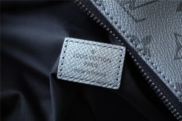 1:1 Replica Louis Vuitton LV Discovery PM Backpack Monogram/Taiga Gunmetal Gray Unique Bag For Men M30835 - 15.7in/40cm
