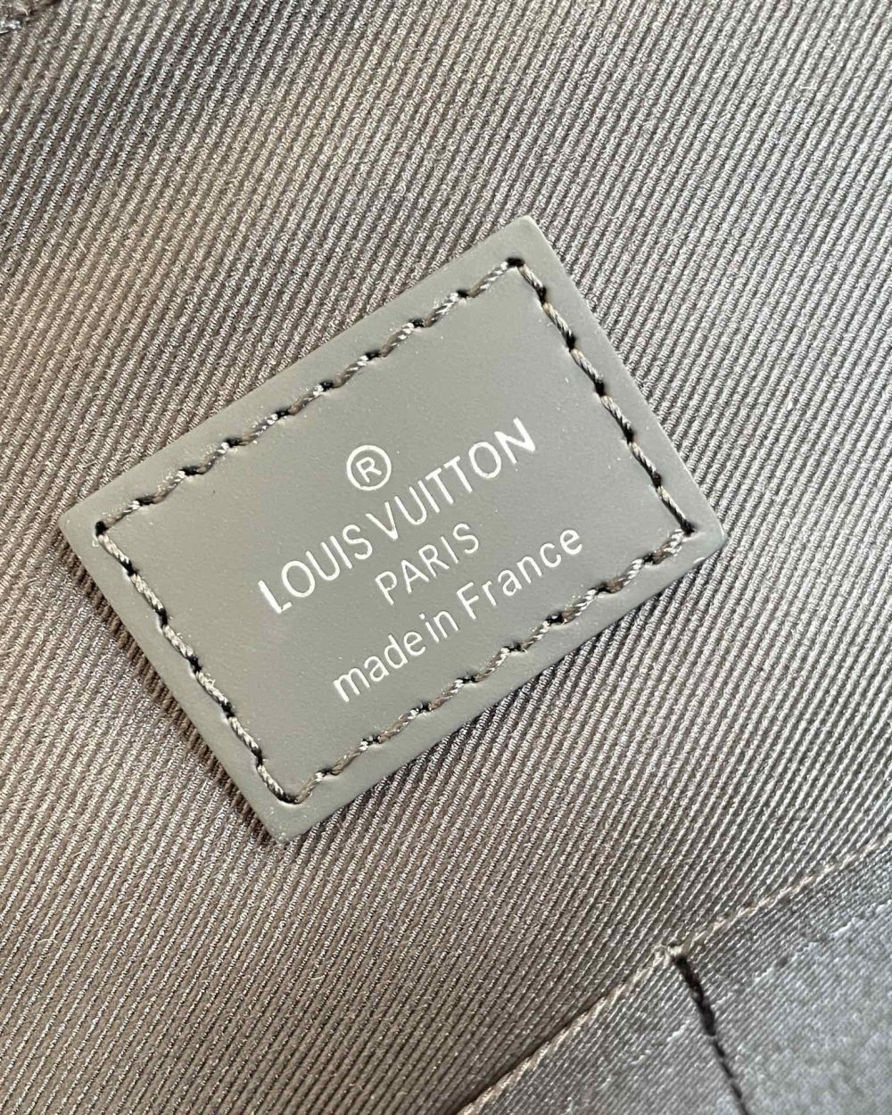 1:1 Replica Louis Vuitton LV District MM Monogram Eclipse Canvas Unique Bag For Men M44001 - 12.2in/31cm
