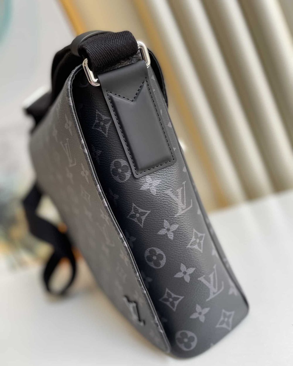 1:1 Replica Louis Vuitton LV District MM Monogram Eclipse Canvas Unique Bag For Men M44001 - 12.2in/31cm